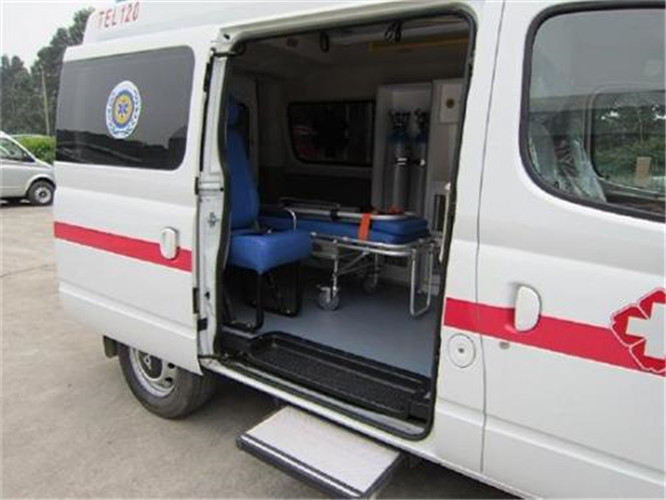 廉江救护车出租服务案例7